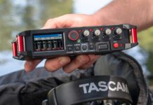 TASCAM FR-AV4: el grabador de campo definitivo en 32-Bit Float para producción profesional Grabador de campo TASCAM FR-AV4 de 4 canales con grabación en 32-Bit coma flotante, ideal para producciones audiovisuales en exteriores