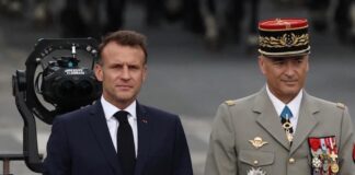 Cámara URSA Cine captando el desfile del Día Nacional de Francia junto al presidente Macron.