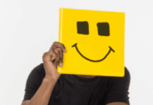 Elijah y AlphaTheta lanzan la edición limitada OMNIS-DUO: sistema DJ portátil todo en uno inspirado en el proyecto Yellow Squares