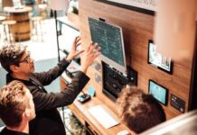 Adam Hall Group en ISE 2026: audio, iluminación y sistemas integrados bajo el lema «Engineering Fascination» adam-hall-group-ise-2026-audio-iluminacion-sistemas-integrados-questra