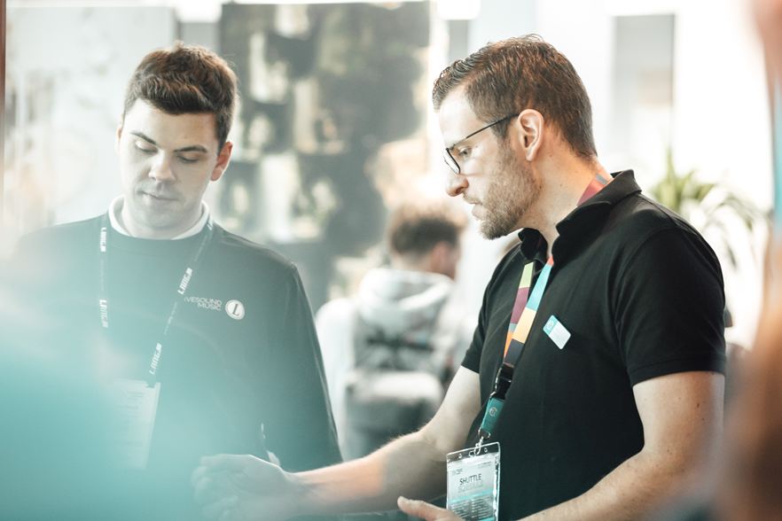 adam-hall-group-ise-2026-audio-iluminacion-sistemas-integrados-questra