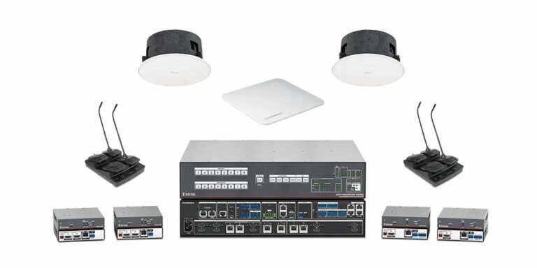 Audio-Technica y Extron para Microsoft Teams Rooms con sistema AV certificado, altavoces de techo, micrófonos inalámbricos y control central