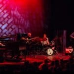 Trípodes Gravity exitoso estreno con grandes estrellas del jazz