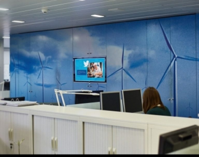 innogy Spain inaugura dos canales de digital signage corporativo en su sede. 