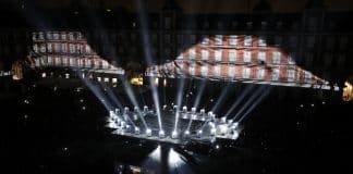 Proyectores iluminación Mythos IV Centenario de Madrid