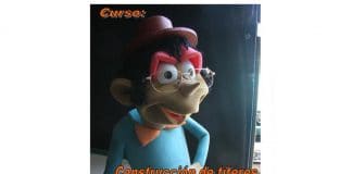Construcción de títeres tipo Muppet en goma espuma