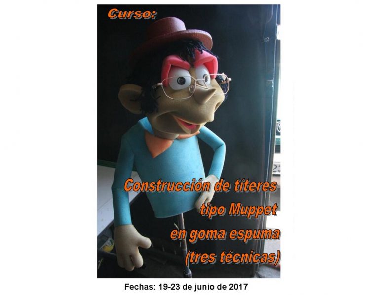 Construcción de títeres tipo Muppet en goma espuma