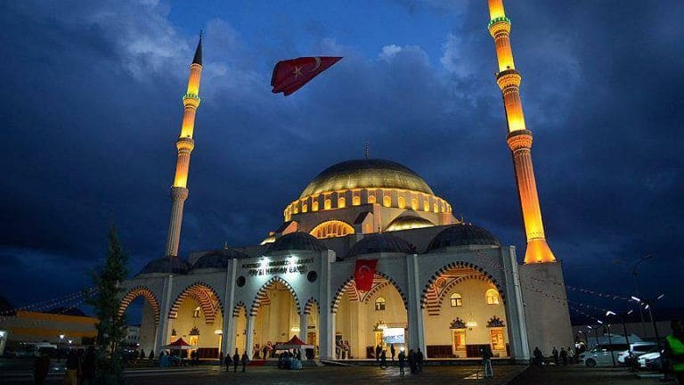 Tecnare sonoriza la Mezquita de Coral en Turquia