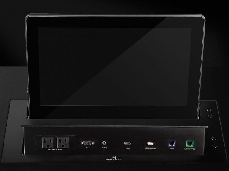 Soluciones Arthur Holm en monitores para salas de reuniones en ISE2018