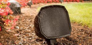 Sistemas de altavoces de exterior Klipsch de gama alta