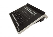 Consolas de iluminación profesional LightShark de Work Pro, amplía la serie