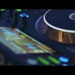 STAGELINQ de DENON DJ® sube el nivel con SOUNDSWITCH y RESOLUME