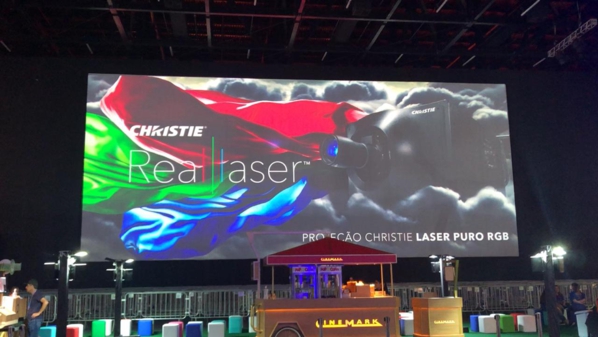 aprender esconder Meditativo Proyector de cine laser Christie CP42LH en pantalla más grande
