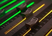 mesas de mezcla de sonido profesional