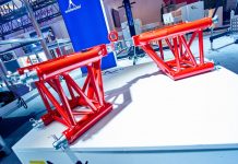 Nuevos ángulos de trusses para la iluminación profesional de MILOS…