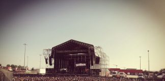 sistemas de sonido profesional LEO de Meyer, Arenas Audio Rivas Rock
