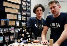 Workshop de las correas portapetacas Ursa Straps, soluciones para los sistemas inalámbricos en Teatros y TV correas portapetacas Ursa Straps