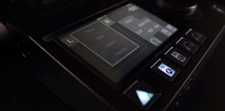 Controlador de monitores e interfaz de audio