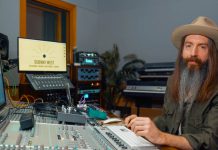 La interfaz de audio USB iD44 de Audient (VIDEO) …. “Ha sido un GRAN CAMBIO para mi” nos comenta Damien Lewis, ingeniero de sonido nominado al Grammy interfaz de audio USB iD44 de Audient