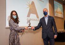 Albadalejo AV Solutions empresa dedicada a los servicios y alquiler material audiovisual, galardonada como mejor empresa proveedora de Servicios in Resort por PortAventura servicios y alquiler material audiovisual