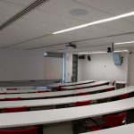 instalación de las soluciones para conferencias de Shure