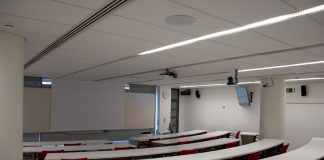 instalación de las soluciones para conferencias de Shure