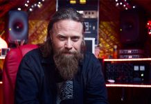 monitores activos inteligentes de tres vías Genelec 8351B de la serie The Ones