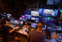 cabezas móviles OPUS X Profile y focos F4 FC de Cameo