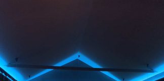 instalación de altavoces Martin Audio CDD5