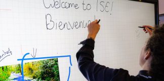 soluciones audiovisuales hibridas para la enseñanza a distancia en ISE Barcelona 2022