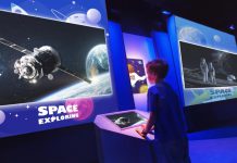 proyector láser PT-FRQ50 de Panasonic