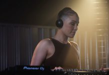 Pioneer DJ presenta nuevos auriculares Pioneer HDJ-CX DJ On-Ear superligeros y para profesionales Pioneer DJ presenta al mercado los nuevos auriculares Pioneer HDJ-CX DJ On-Ear superligeros para profesionales