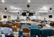 Instalación de los nuevos altavoces multipropósito AMM de Bose Pro en La Iglesia Connect nuevos altavoces multipropósito AMM de Bose Pro