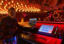 Consola de sonido profesional Quantum 225 de DiGiCo en el complejo Odiseo de Murcia Consola de sonido profesional Quantum 225 de DiGiCo