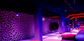 equipos de iluminación profesional Cameo se realizó la instalación en el nuevo ZOOM Club de Frankfurt