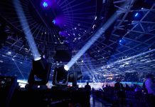 300 focos de Cameo en la Six Day Berlin, la importancia de la iluminación en todo tipo de eventos La importancia de la iluminación en todo tipo de eventos, los equipos de iluminación de Cameo en la carrera Seis Días de Berlín