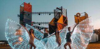 Los equipos de iluminación para festivales de Showtec e Infinity en el Op Dreef Festival