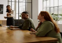 Descubre las soluciones de conferencia todo en uno TeamConnect Bar de Sennheiser en la feria AVtech 2023 Descubre las soluciones de conferencia todo en uno TeamConnect Bar de Sennheiser en la feria AVtech 2023