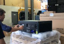 Los primeros 6 proyectores láser puro RGB de 50.000 lúmenes adquiridos por On Projecoes para de América Latina Los primeros 6 proyectores láser puro RGB de 50.000 lúmenes adquiridos por On Projecoes para de América Latina