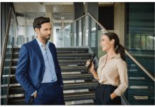 ¿Necesitas un micrófono para podcasting en estudio, presentaciones o entrevistas? Aquí tienes el Interview PRO de RØDE