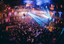 La mejor iluminación escénica para los eventos musicales