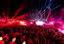 La iluminación perfecta con Cameo en el escenario NowHere de Shangri-La, en el Festival de Glastonbury 2024 equipos de iluminación profesional de Cameo la mejor iluminación en el escenario del festival musical