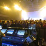 Opiniones de Hannah Brodrick y Philip Harvey sobre la tecnología de las consolas Quantum en los escenarios del festival tour Keane20 Opiniones de las tecnologías de las consolas Quantum las mejores para las giras, festivales y eventos musicales