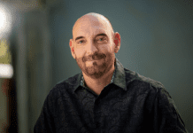 Adam Castillo nuevo Vicepresidente de Marketing Global de Bose Professional Bose Professional nombra a Adam Castillo como nuevo Vicepresidente de Marketing Global