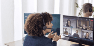 auriculares de oficina de la Serie IMPACT 400 los mejores para trabajos híbridos 
