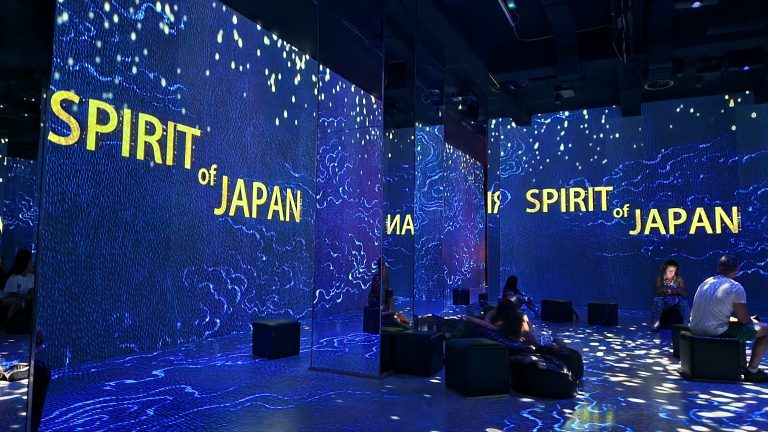 La mejor proyección inmersiva para museos con los proyectores láser ultrabrillantes para instalaciones profesionales de Optoma