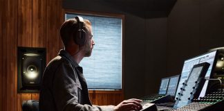 unio-de-genelec-la-mejor solucion-para-monitoraje-personal-portatil- y mas-precisa-para los ingenieros de audio