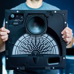 altavoces para techo EdgeMax LP, la solución para para las salas más pequeñas