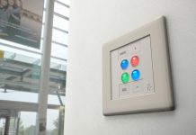 Nuevo controlador IP4 de Allen & Heath; Y actualización de Custom Control: La solución ideal para instalaciones en comercios, hoteles, educación y ocio controlador-ip4-allen-heath-actualizacion-custom-control-instalaciones-audio