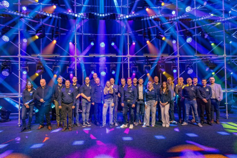 novedades-highlite iluminación, audio y rigging-prolight-sound-2025 las mejores para eventos, espectáculos, giras, musicales y actuaciones en vivo